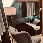 Tatrzanskie Zrodlo, Pkp, Jacuzzi, Centrum 샬레
