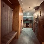 Tatrzanskie Zrodlo, Pkp, Jacuzzi, Centrum 샬레